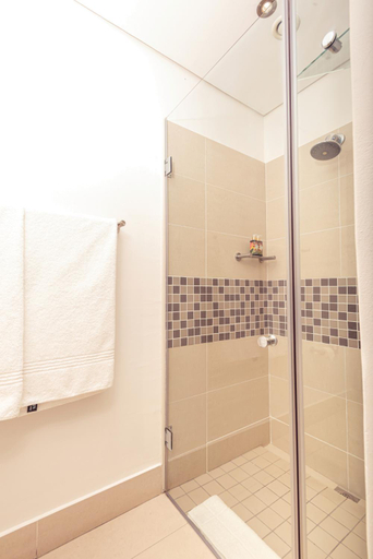 Bathroom 3, Newkings Boutique Hotel, City of Cape Town