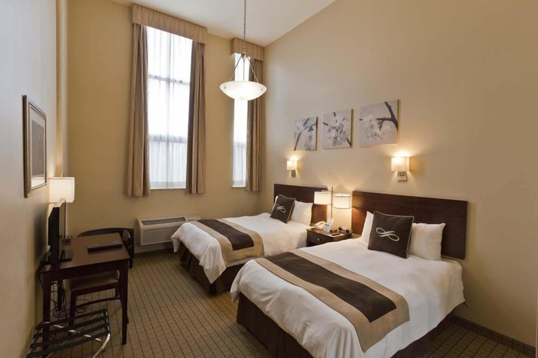 Bedroom 12