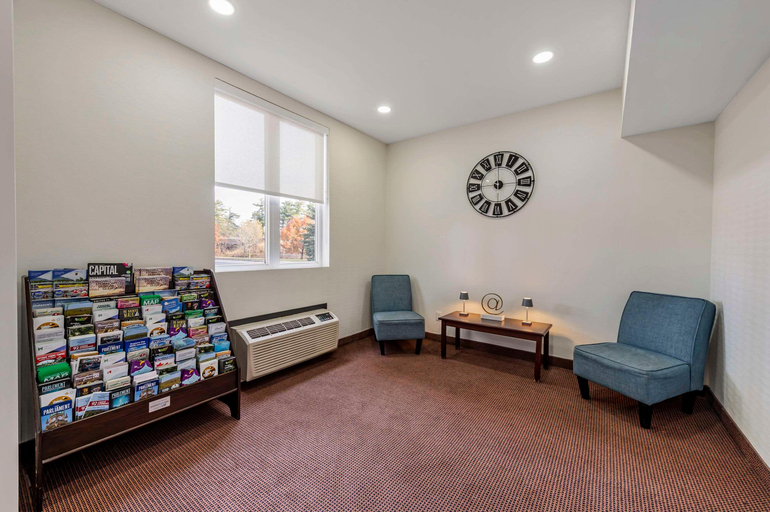 Public Area 2, Quality Inn Orleans, Ottawa