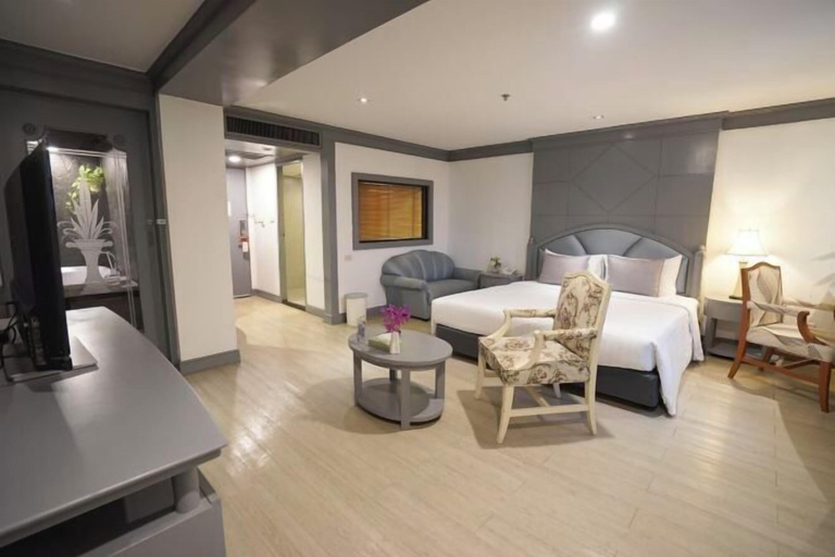 Bedroom 9