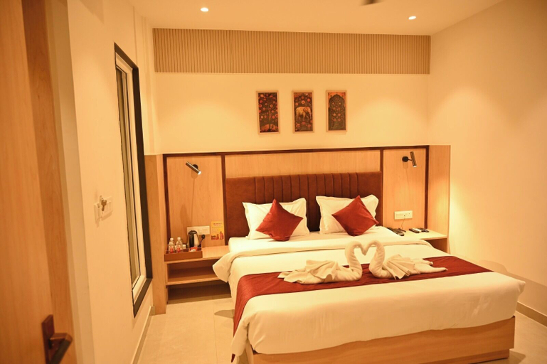 Bedroom 3, Hotel Vyom Residency, Varanasi