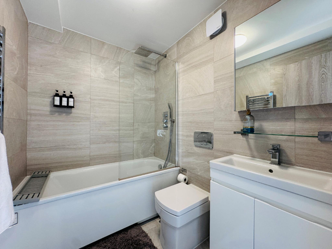Bathroom, FT4 Brick Lane, London