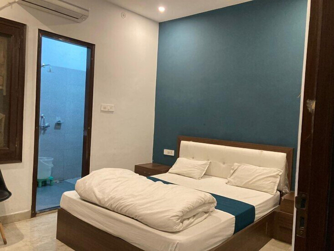 Others 5, Hotel Usha Continental, Kaushambi