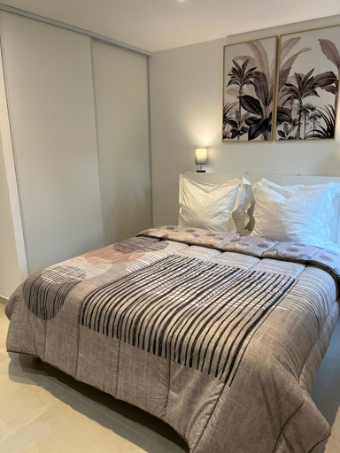 Bedroom 3, Le Refuge, Var