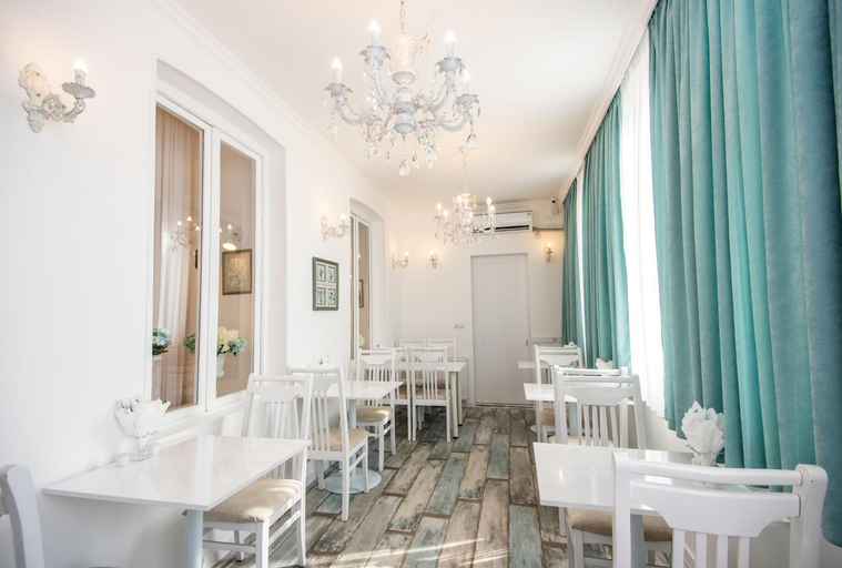 Food & Drinks 2, Lowell Hotel, Tbilisi