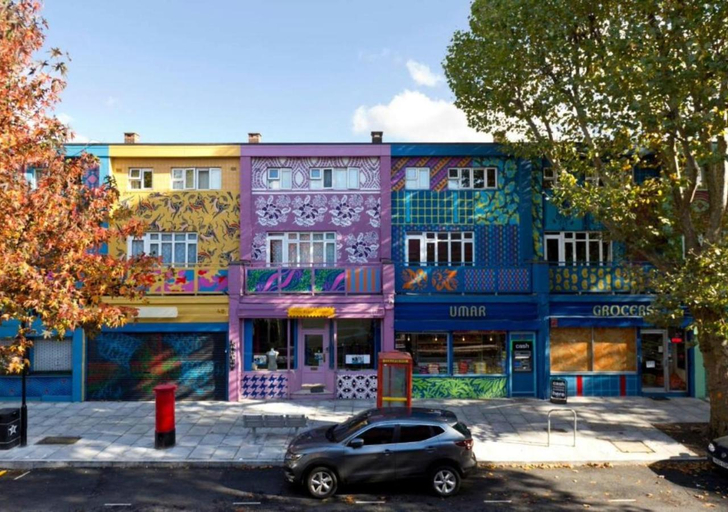 Exterior & Views