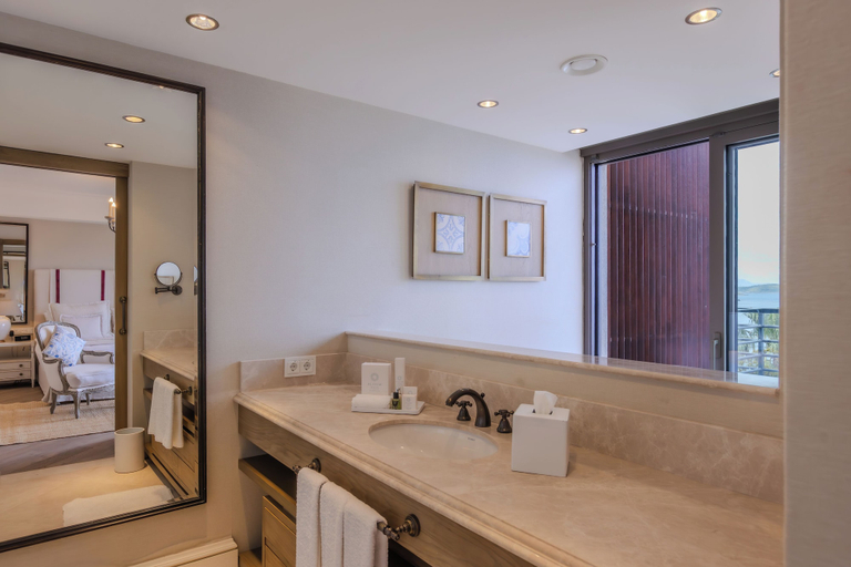Bathroom 5, Allium Bodrum Resort & Spa, Bodrum