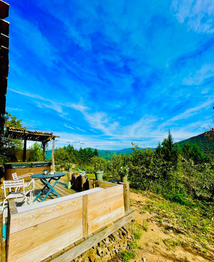 Others 3, La cabane du Mas gnolia, Gard