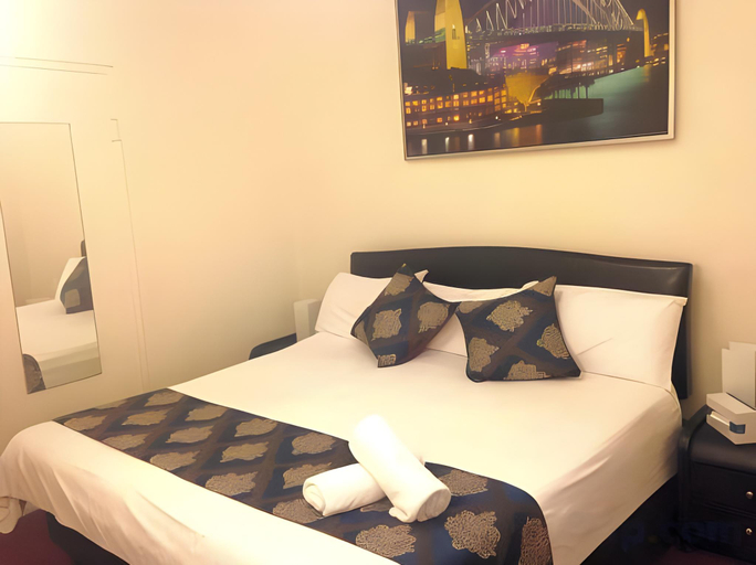 Bedroom 2, North Shore Hotel, Sydney