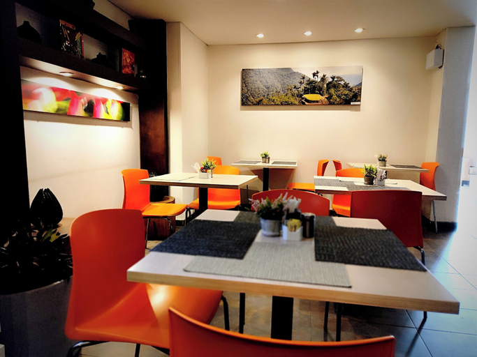 Food & Drinks 5, Hotel Scala 68, Santafé de Bogotá