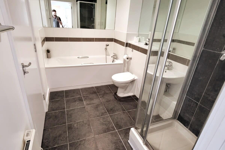 Bathroom 3, Wandsworth Park ~ London, London
