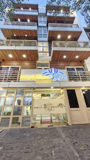 Exterior & Views, Hotel Silver Saffron Peeragarhi, Delhi