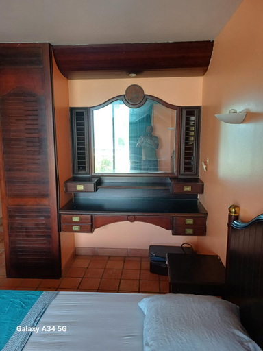 Bedroom 2, la tartane, La Trinité