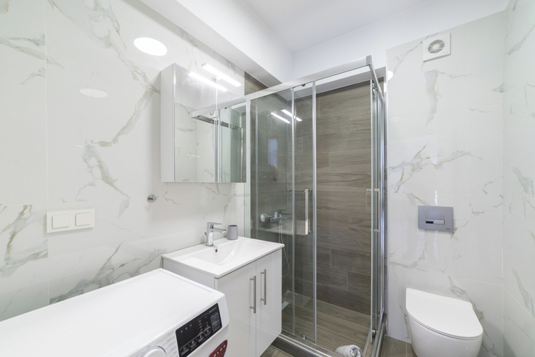 Bathroom 3, Areti Residential Complex, East Macedonia and Thrace