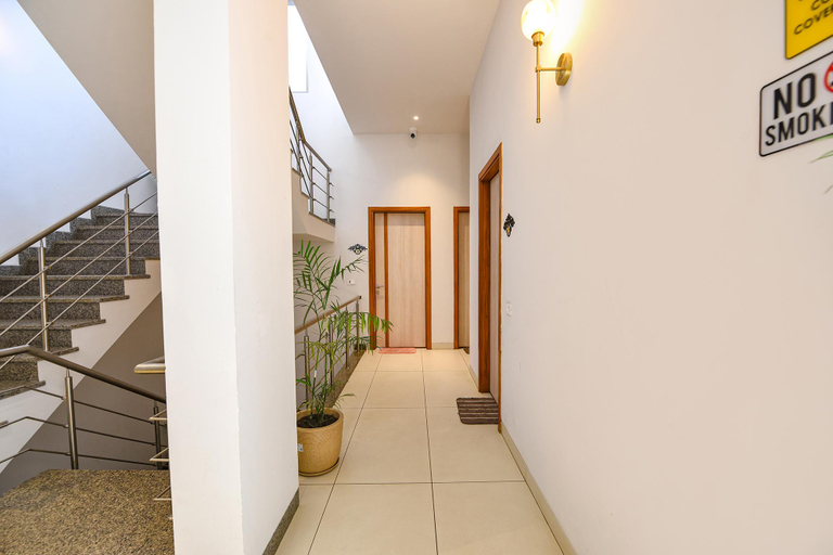 Public Area 2, FabHotel K9 Imperial, Ferozpur Road, Ludhiana
