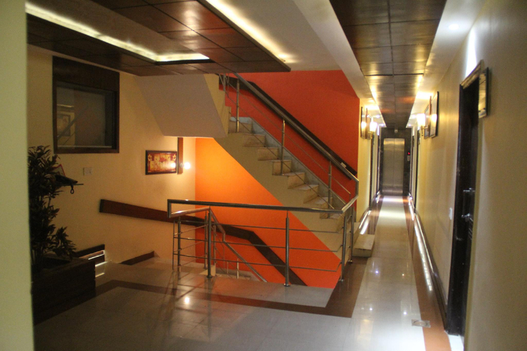 Others 5, Hotel Vikrant, Ludhiana