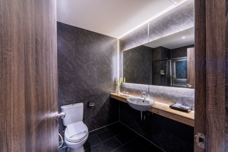 Bathroom 2