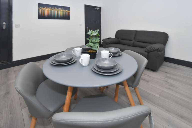 Others 4, Townhouse @ 101 Lord Street Crewe, Cheshire East