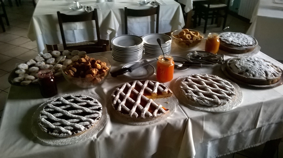 Food & Drinks 3, albergo capannette di pei, Piacenza