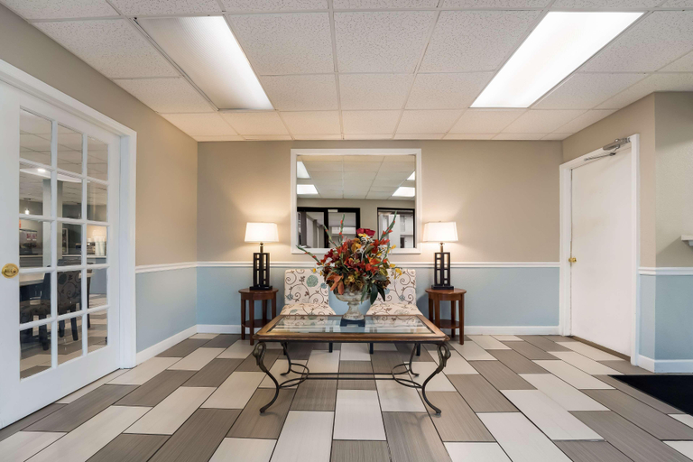 Public Area 2, Surestay By Best Western Columbus Downtown, Muscogee