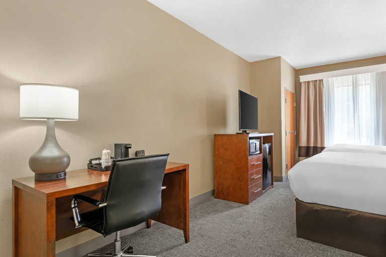Bedroom 4, Comfort Suites Oxford I-20 exit 188, Calhoun