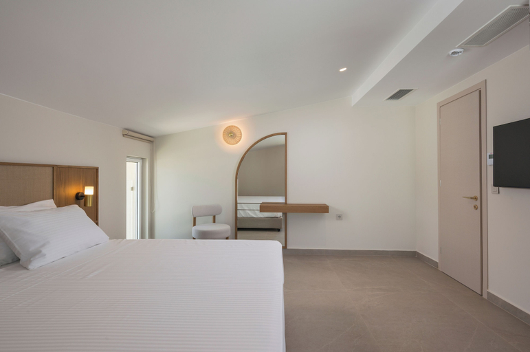 Bedroom 3, Marika Beach Hotel, Crete
