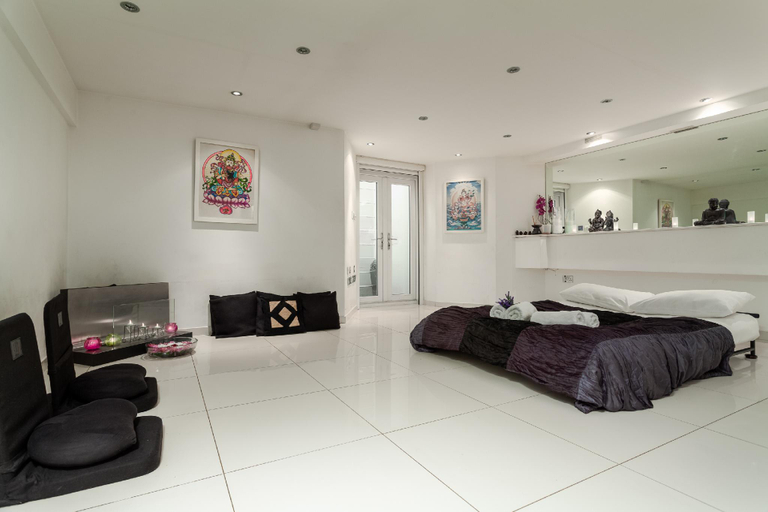 Bedroom 2, Holiday Lets London 1, London