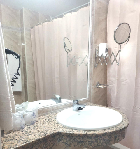 Bathroom 4, Apartamentos Pez Azul, Santa Cruz de Tenerife