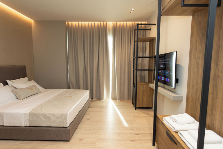Bedroom 4, South Inn Hotel, Vlorës