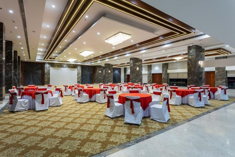 Food & Drinks 5, THE CHANDRA LEELA, Indore