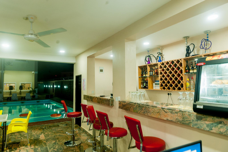 Food & Drinks 4, Sefcon Suites Apartment, AbujaMun