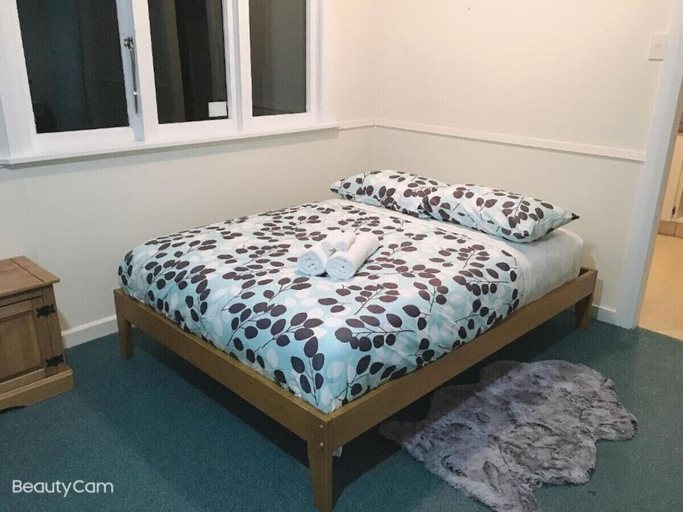 Others 5, 3 Double 1 Sofa Beds House 22B, Rotorua