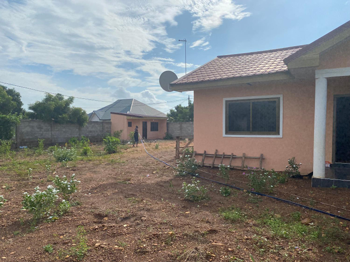 Others 3, Oyibi New furnished house - Charming 3 Bedroom, Tema