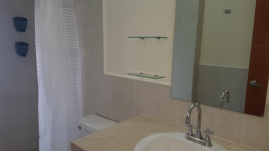 Bathroom 3, Hotel y Suites Nader, Isla Mujeres