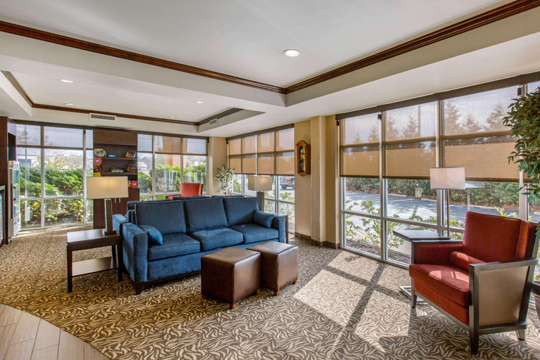 Public Area 2, Comfort Suites Seaford, Sussex