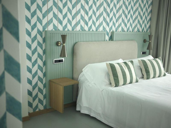 Bedroom 3, Reginna Palace Hotel, Salerno