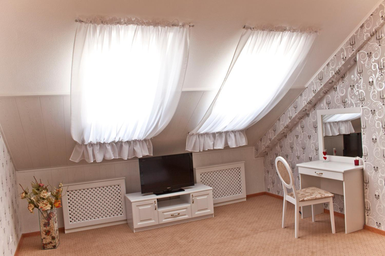 Others 5, Hotel Poltava, Krasnoarmeyskiy rayon