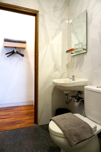 Bathroom 3