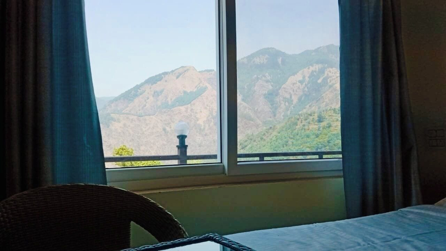 Bedroom 3, Harika Palace hidden awayfrom city chaos, Nainital