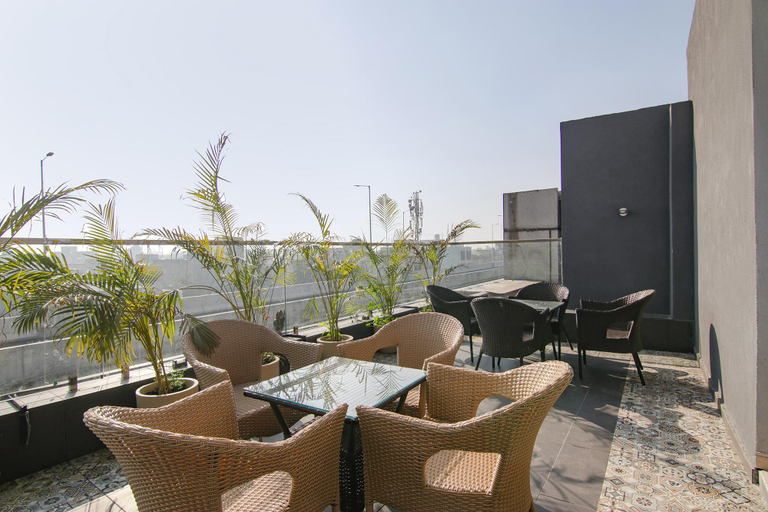 Food & Drinks 5, FabHotel Prime K9 Crown, Ludhiana