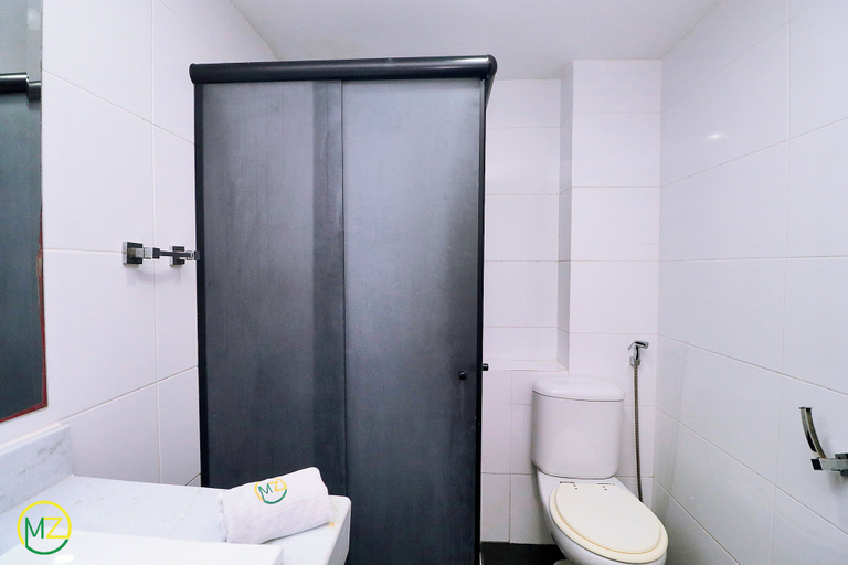 Bathroom 4, MZapartments Sousa Lima Penthouse, Rio de Janeiro