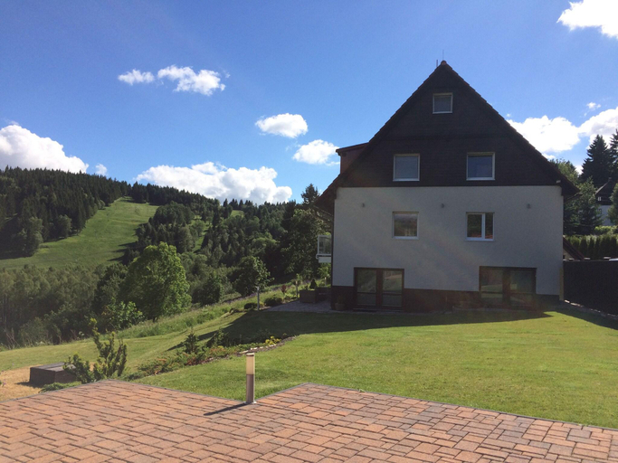 Others 3, Mountain Retreat Villa near Spa Resorts, Karlovy Vary