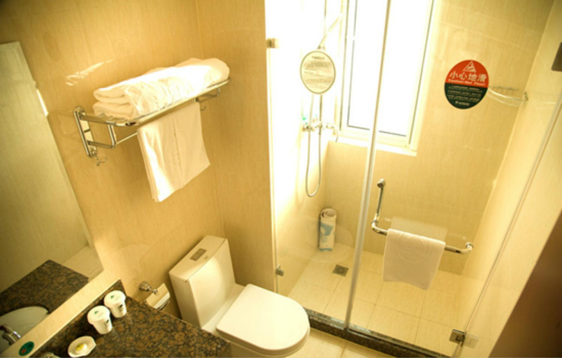 Bathroom 3, GreenTree Inn Beijing Lin Cui Road Business, Beijing