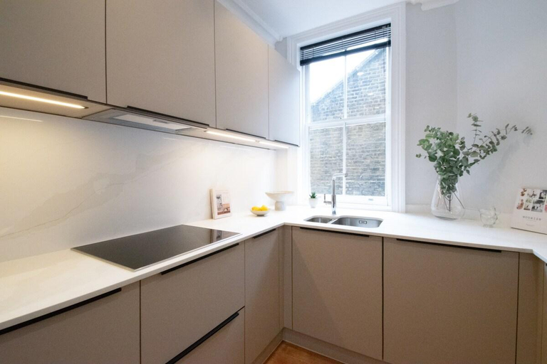 Others 4, Charming 2Bed Home in the City Center, London