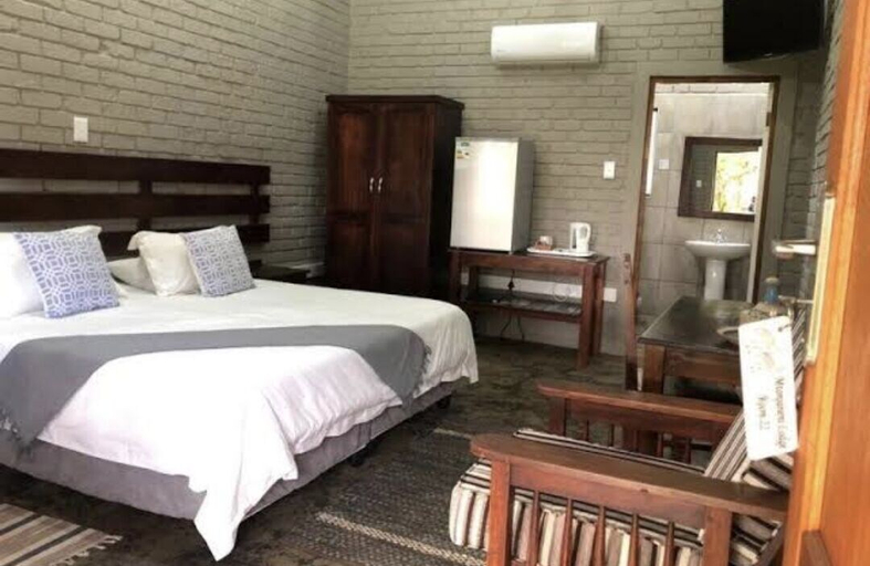 Bedroom 4, Mthonjaneni Lodge, Uthungulu