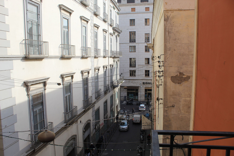 Others 5, Blackwoody Contemporary Rooms - Toledo, Napoli