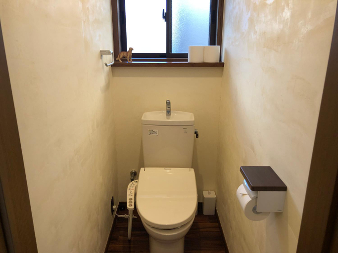 Bathroom 2, Inutoumibe, Odawara