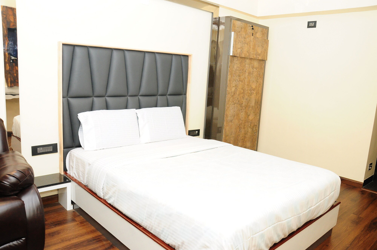 Bedroom, V Grand, The Nilgiris
