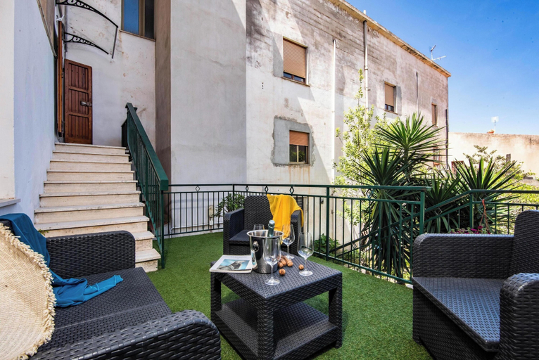 Terrace/patio, Il Giardino Delle Calle, Sassari