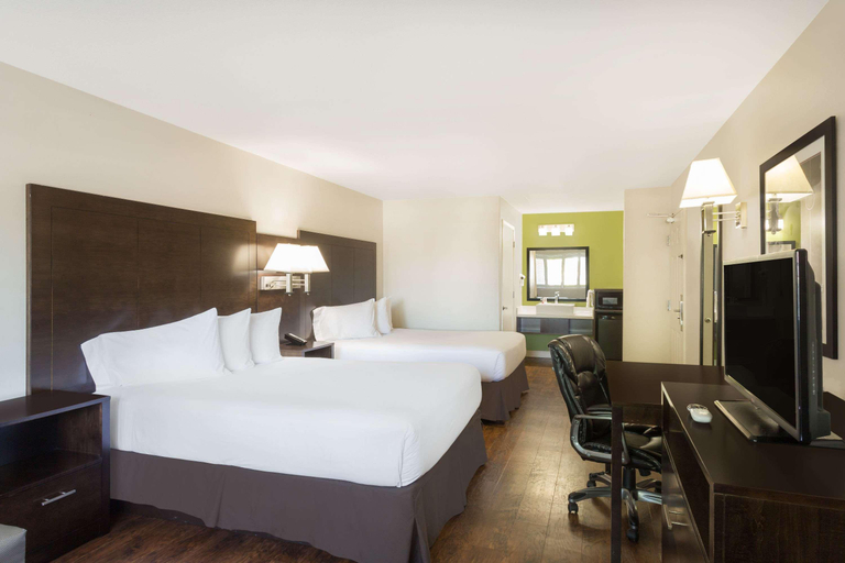 Bedroom 2, Baymont by Wyndham Modesto Salida, Stanislaus